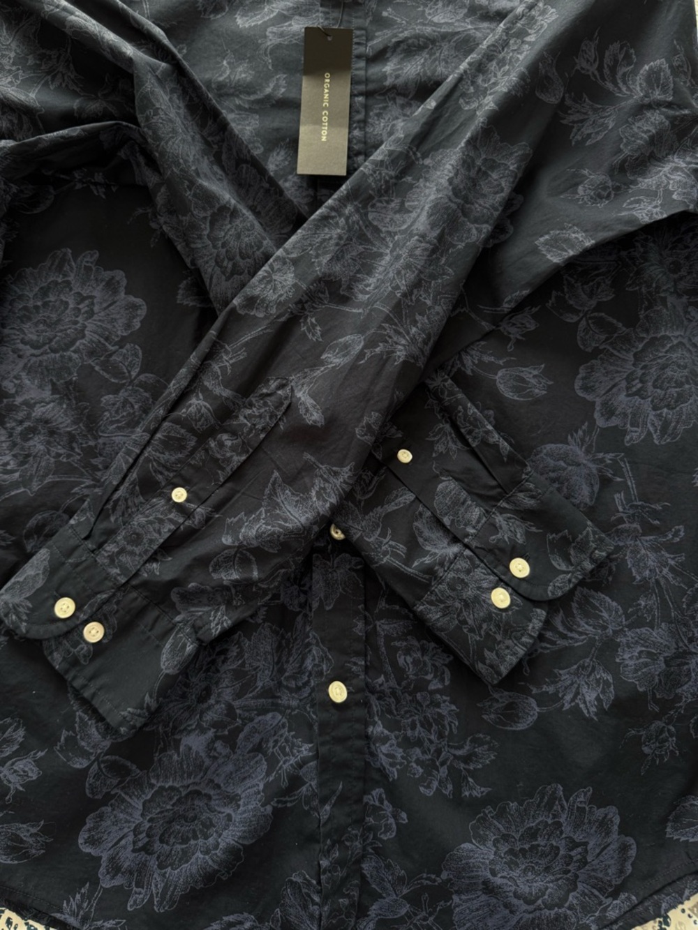 Banana Republic men’s shirt sz L
New